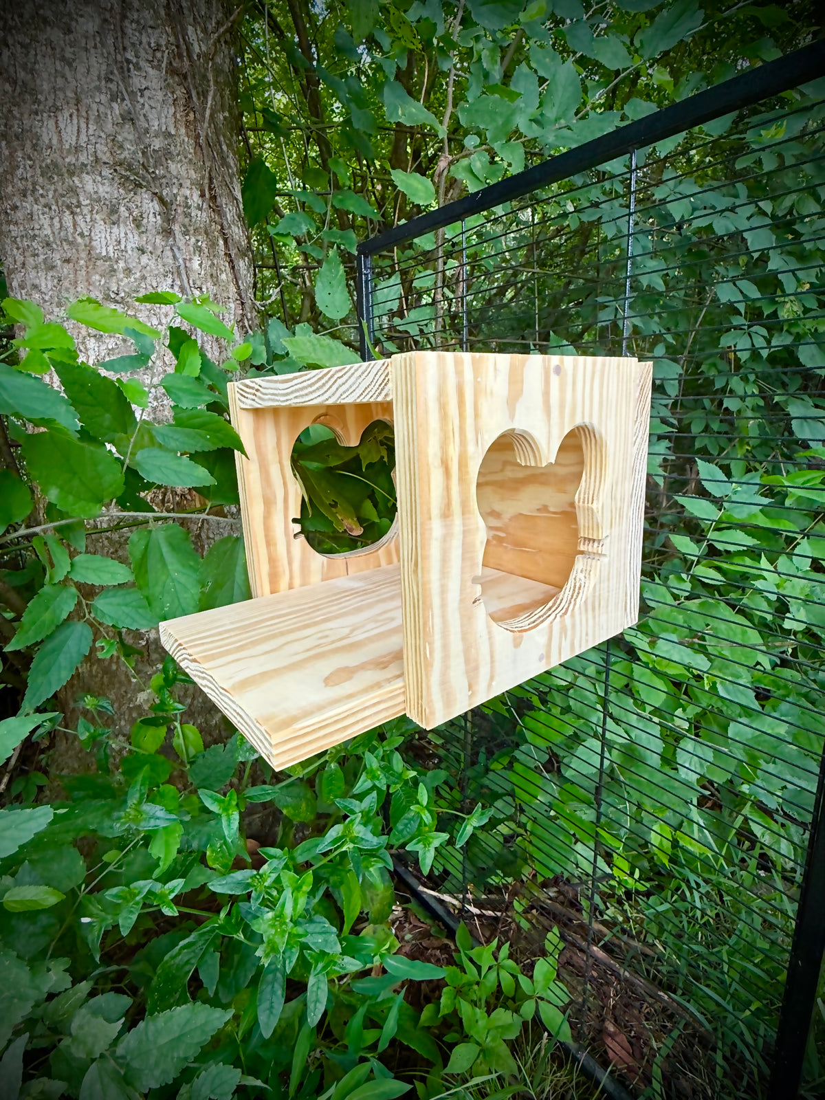 Chinchilla House Hide Out With Cute Chinchilla Face Cut Out Made Of Kiln Dried Pine